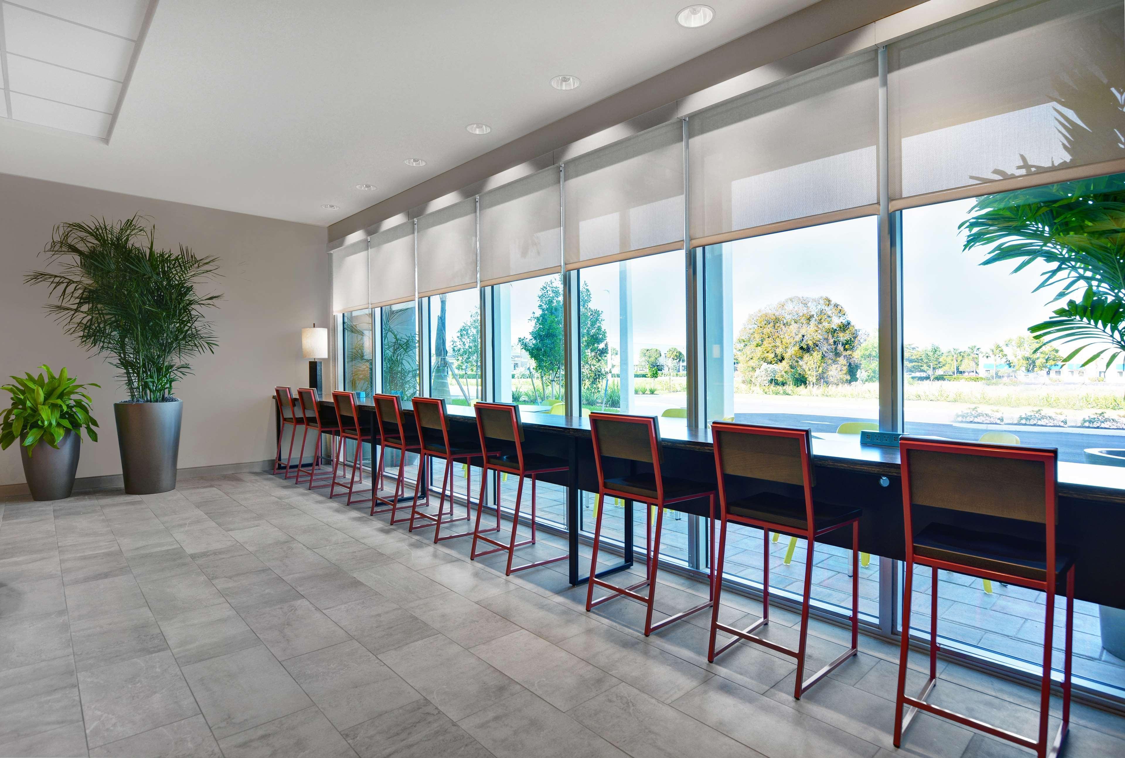 Home2 Suites By Hilton Fort Myers Colonial Blvd מראה חיצוני תמונה