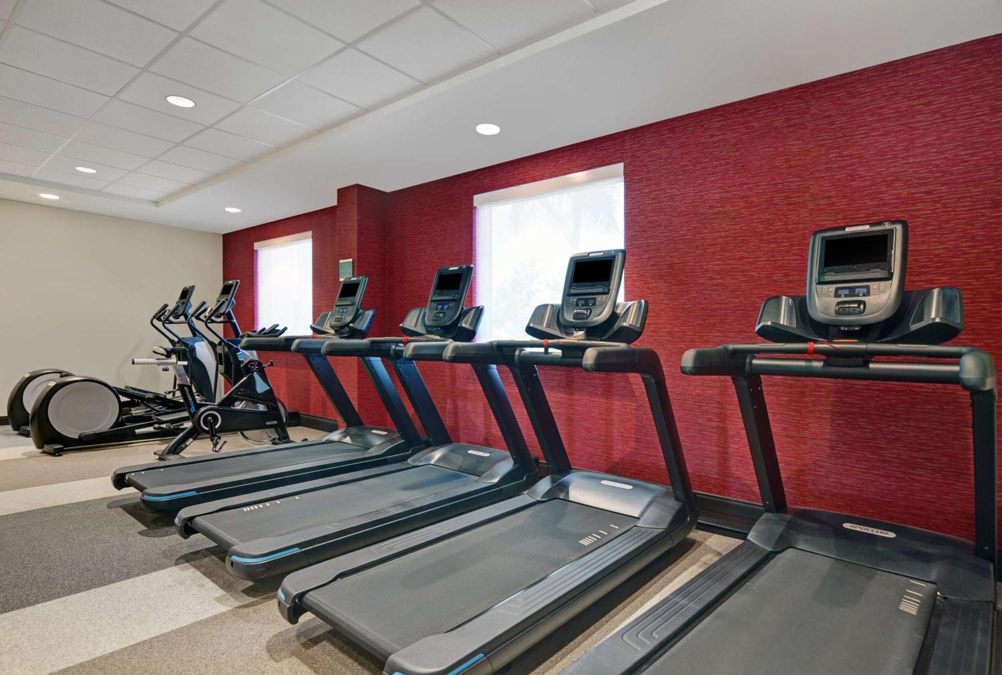 Home2 Suites By Hilton Fort Myers Colonial Blvd מראה חיצוני תמונה