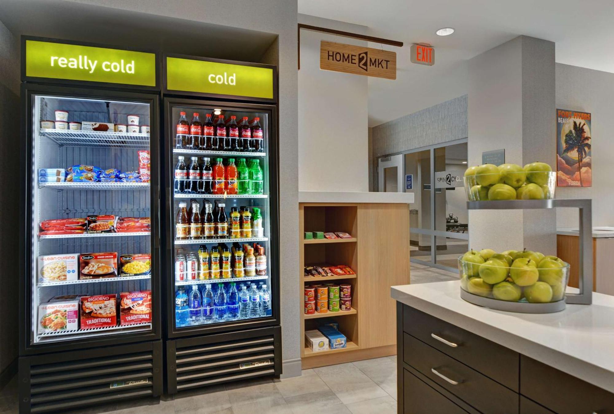 Home2 Suites By Hilton Fort Myers Colonial Blvd מראה חיצוני תמונה